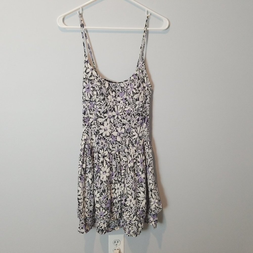 floral sleeveless summer dress ruffle hem xs